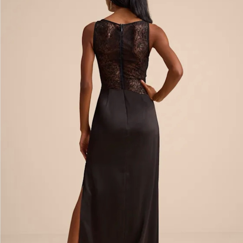 Akasha Black Sheer Lace Mixed-Media Maxi Dress - Picture 4 of 7
